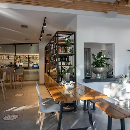 Zoe Seaside 4* Gialova