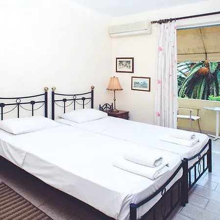 Zoe Seaside 4* Gialova