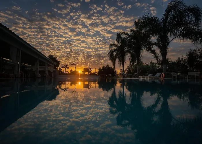 Zoe Seaside Szálloda 4*