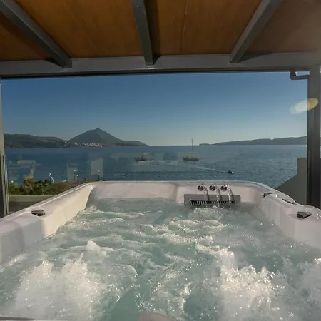 Zoe Seaside Otel Gialova