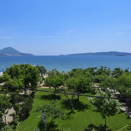 Zoe Seaside Hotel Gialova