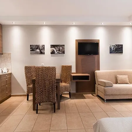 Zoe Seaside 4* Gialova