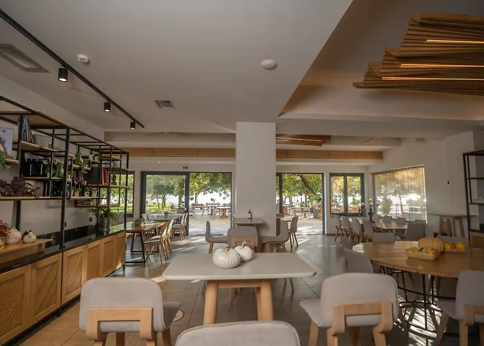 Zoe Seaside 4* Gialova