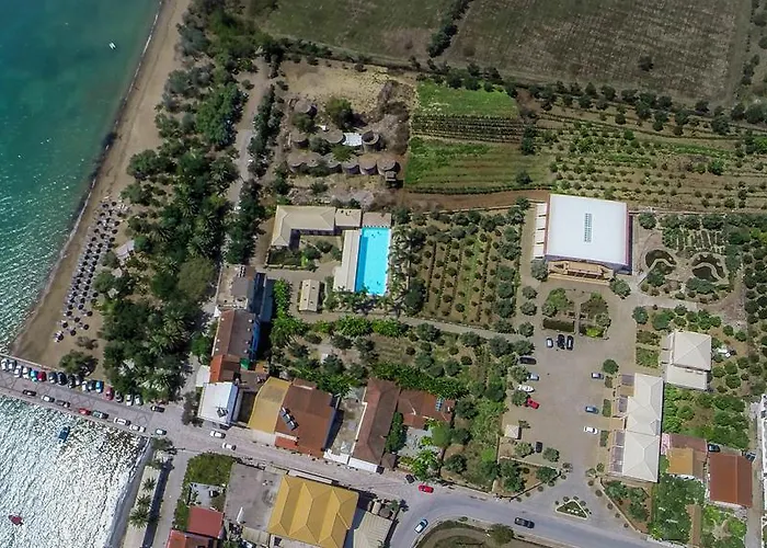 Hotel Zoe Seaside 4*